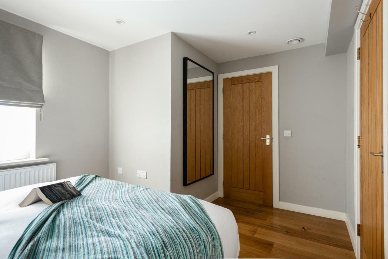 The Norfolk Maisonette - Lovely 4Bdr Mews London Bagian luar foto