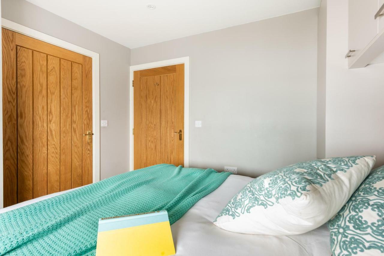 The Norfolk Maisonette - Lovely 4Bdr Mews London Bagian luar foto