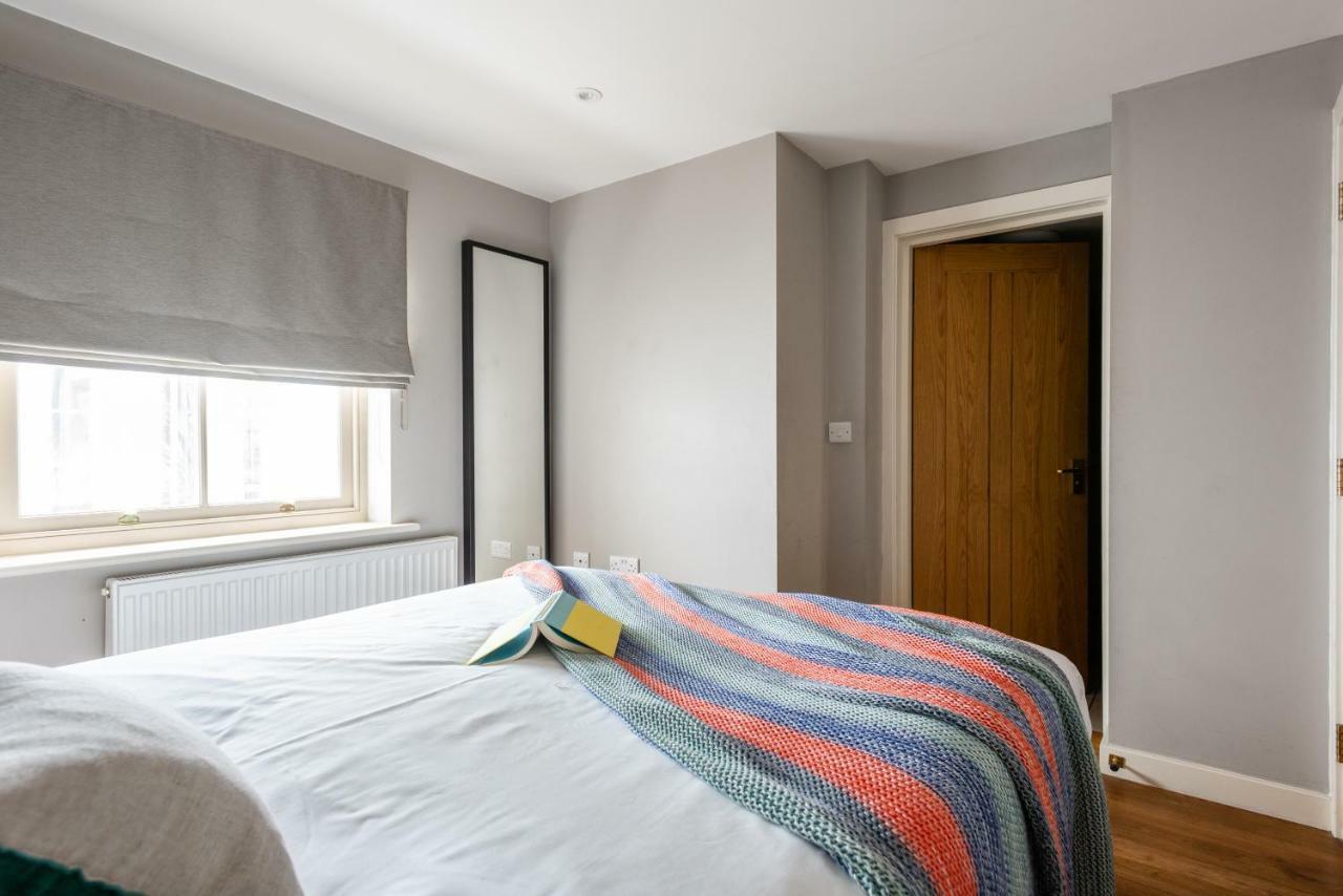 The Norfolk Maisonette - Lovely 4Bdr Mews London Bagian luar foto