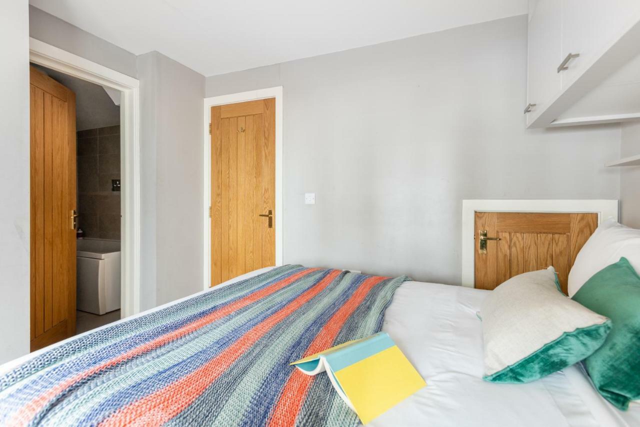 The Norfolk Maisonette - Lovely 4Bdr Mews London Bagian luar foto